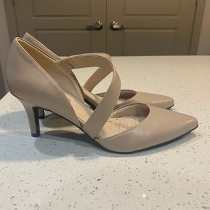 Life Stride Heels (Nude color)